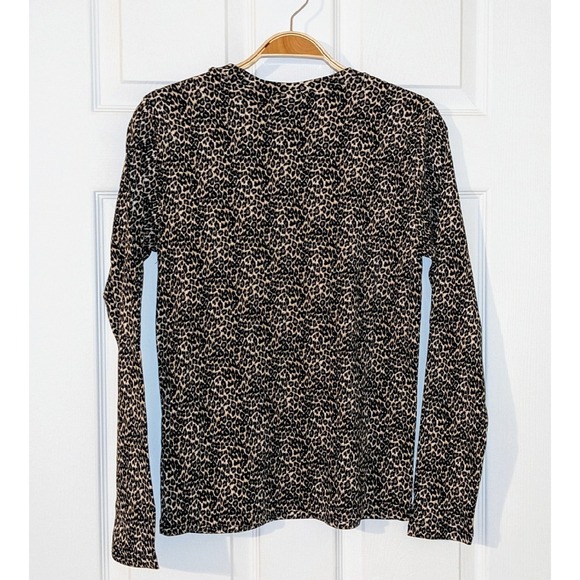 Rafaella Leopard Print Top Gold Button Shoulder Long Sleeve‎ Tee X-Small NWT $49 - Picture 4 of 12